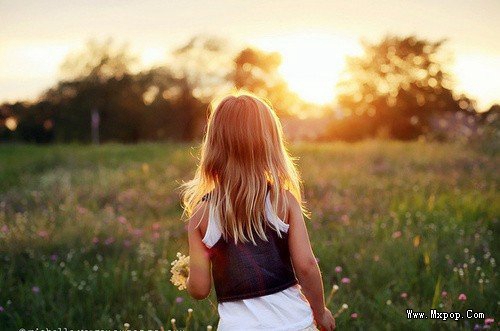 2025含有心如刀割的孤独句子 2025含有心如刀割的孤独句子